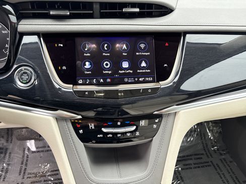 Certified 2024 Cadillac XT6 Premium Luxury w/ LPO, Floor Liner Package image 20