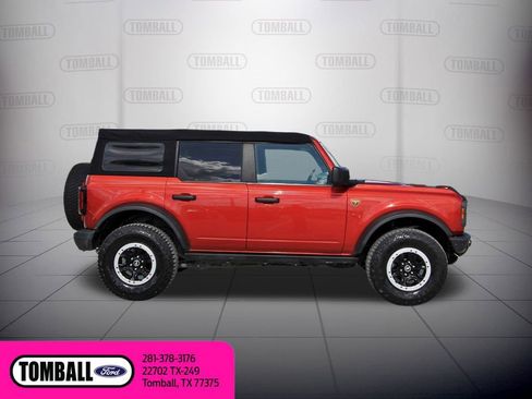 Used 2022 Ford Bronco Badlands w/ Sasquatch Package image 8