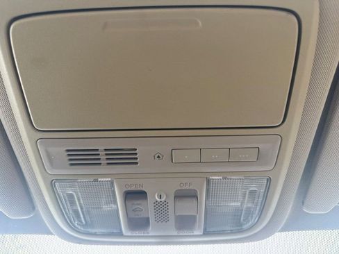 Used 2016 Honda Accord EX image 28