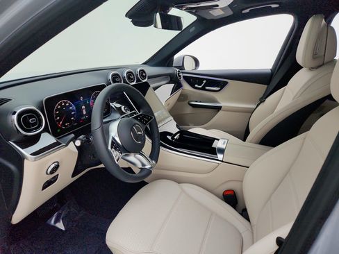 New 2026 Mercedes-Benz GLC 300 image 9