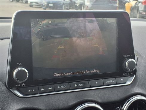 Used 2020 Nissan Sentra SV image 8