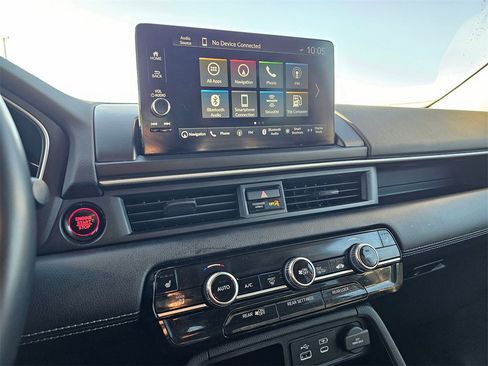 Used 2023 Honda Pilot Touring image 24