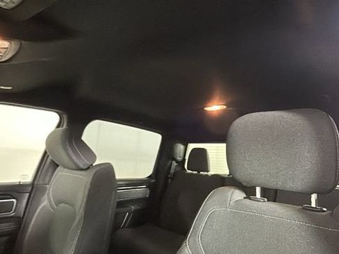 Used 2019 RAM 1500 Big Horn AWD/4WD image 12