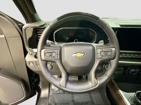 New 2026 Chevrolet Silverado 1500 High Country AWD/4WD image 12