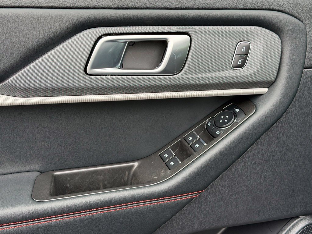 New 2026 Ford Explorer ST-Line AWD/4WD image 19