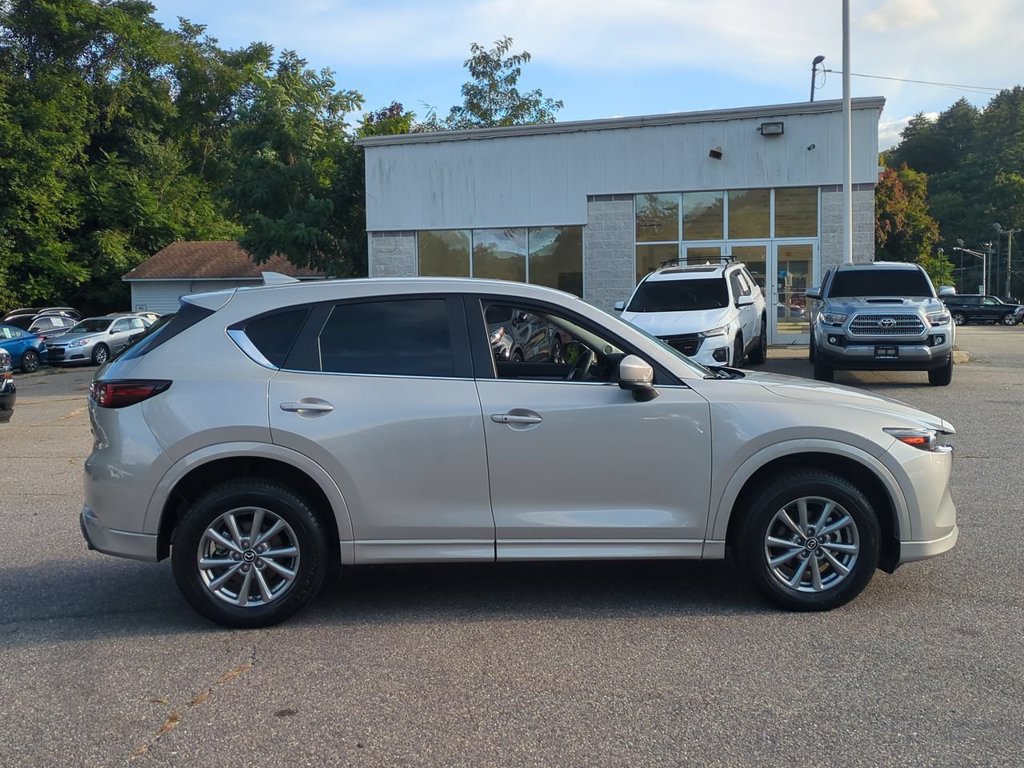 Certified 2025 MAZDA CX-5 AWD 2.5 S w/ Select Package image 3