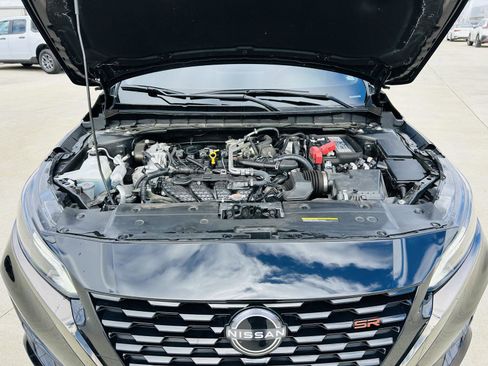 Used 2023 Nissan Altima 2.5 SR w/ SR Premium Package image 39