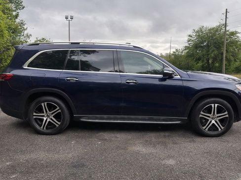 Used 2022 Mercedes-Benz GLS 450 4MATIC image 10