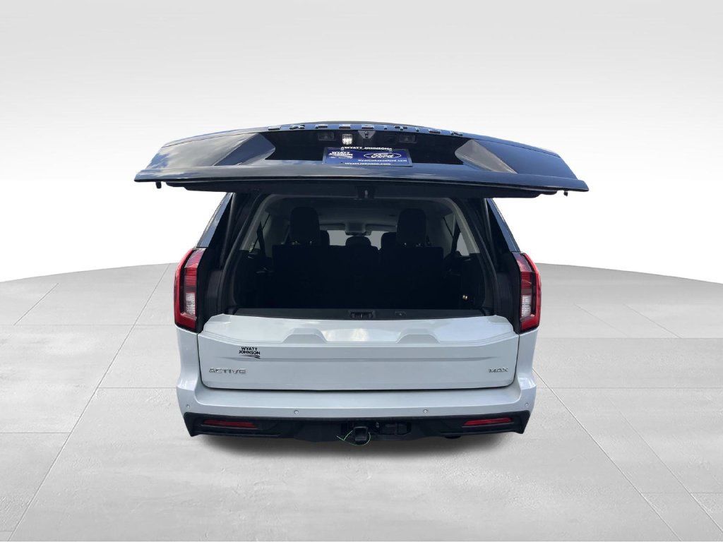 Certified 2025 Ford Expedition Max Active AWD/4WD image 15