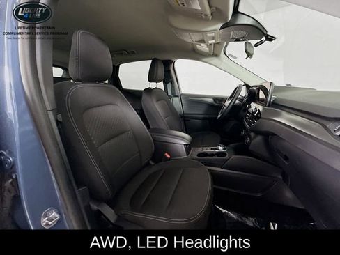 Used 2025 Ford Escape Active image 25