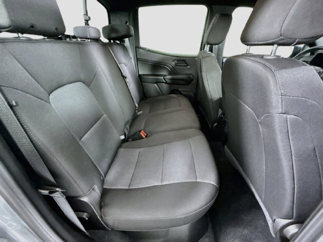 Used 2025 Chevrolet Colorado Trail Boss AWD/4WD image 26