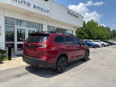 Used 2023 Subaru Ascent Onyx Edition Limited AWD/4WD image 3