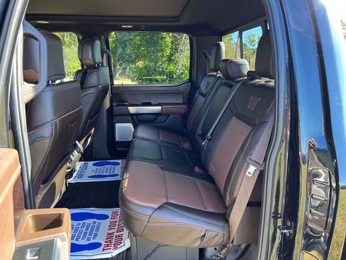 Used 2024 Ford F150 King Ranch w/ FX4 Off-Road Package image 36