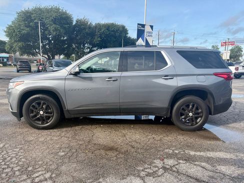 Used 2018 Chevrolet Traverse LT AWD/4WD image 6