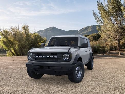Used 2026 Ford Bronco 4-Door AWD/4WD image 4