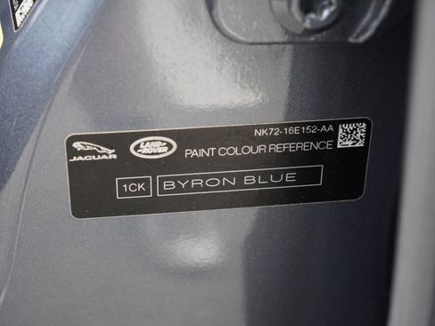 Used 2023 Land Rover Discovery Sport SE AWD/4WD image 26