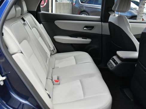 Used 2023 Nissan Ariya FWD image 46