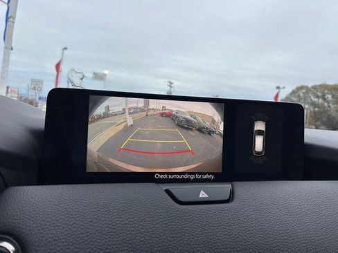 Certified 2025 MAZDA CX-70 Plug-In Hybrid w/ Premium Pkg image 15