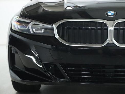 Used 2023 BMW 330i xDrive Sedan w/ Premium Package AWD/4WD image 7