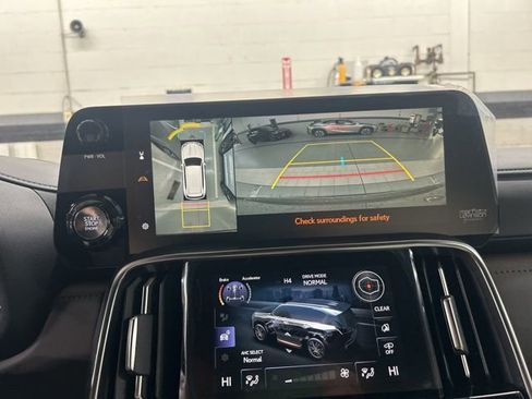 New 2026 Lexus LX 600 4WD w/ Luxury Package image 22