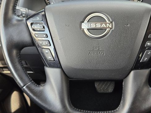 Used 2024 Nissan Armada SL w/ Captain's Chairs Package AWD/4WD image 21
