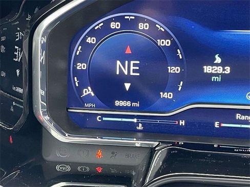 Used 2023 Chevrolet Silverado 1500 ZR2 w/ Technology Package image 21