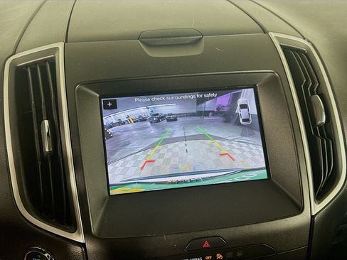 Used 2019 Ford Edge SEL w/ Equipment Group 201A image 19