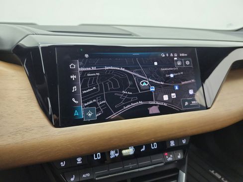 Used 2023 Audi e-tron GT Premium Plus image 12