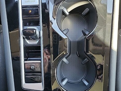 New 2026 Volkswagen Atlas SEL AWD/4WD image 9