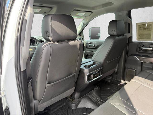 Used 2020 Chevrolet Silverado 3500 LTZ w/ LTZ Plus Package AWD/4WD image 18