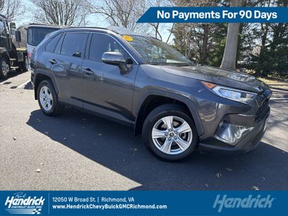 Used 2019 Toyota RAV4 XLE w/ All Weather Liner Package
