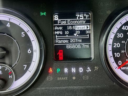 Used 2022 RAM 1500 Classic Warlock AWD/4WD image 16
