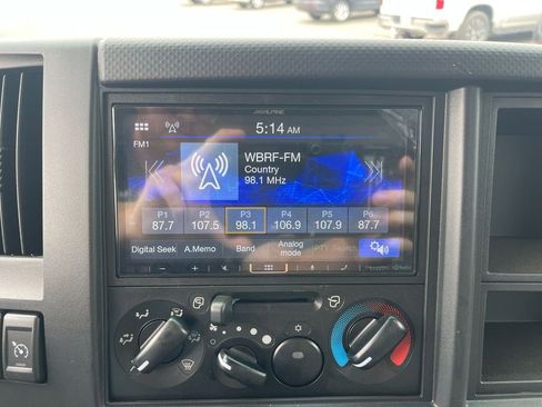 Used 2024 Chevrolet Low Cab Forward image 20