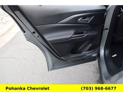 New 2026 Chevrolet Equinox EV LT image 23