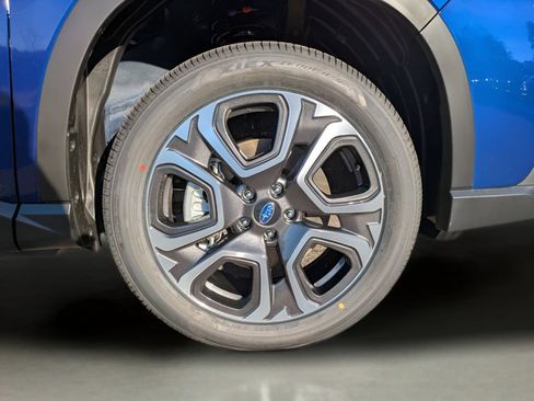 Certified 2026 Subaru Ascent Touring AWD/4WD image 10