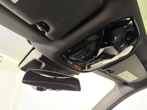Used 2026 BMW 530i RWD image 16