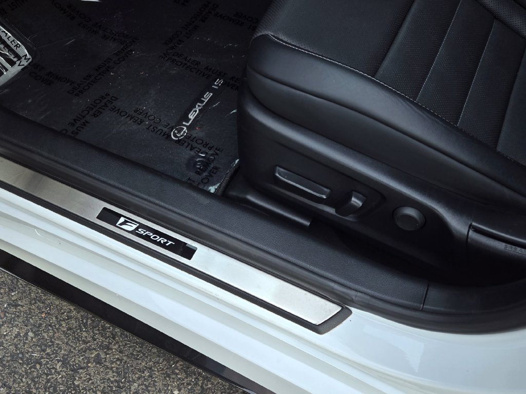 Used 2024 Lexus IS 350 F Sport w/ Navigation Package RWD image 18