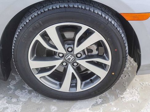 Used 2023 Honda Odyssey Touring image 9