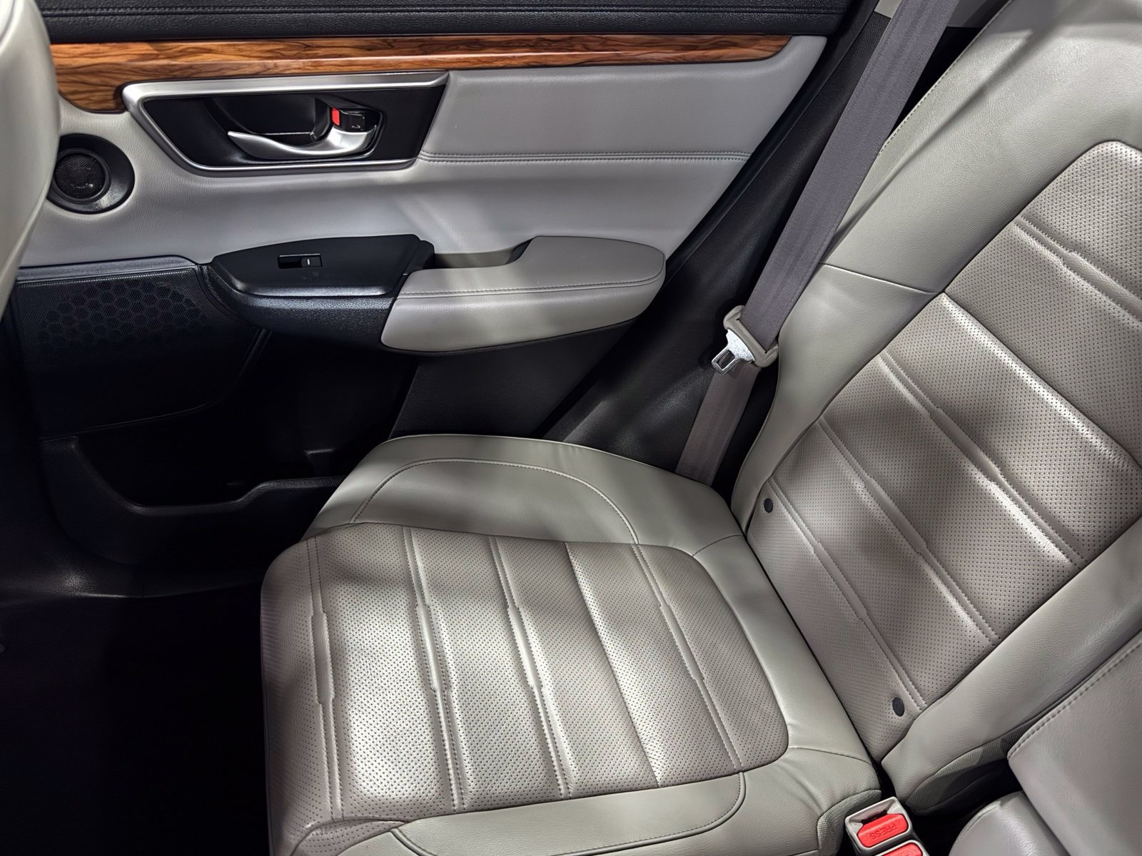 Used 2020 Honda CR-V EX-L image 34