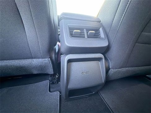 New 2026 Chevrolet Equinox EV LT image 20