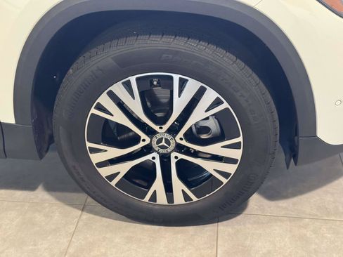 Certified 2025 Mercedes-Benz GLA 250 4MATIC image 6