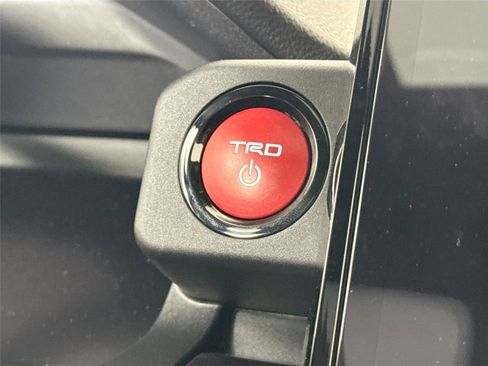 Certified 2026 Toyota 4Runner TRD Off-Road Premium image 22