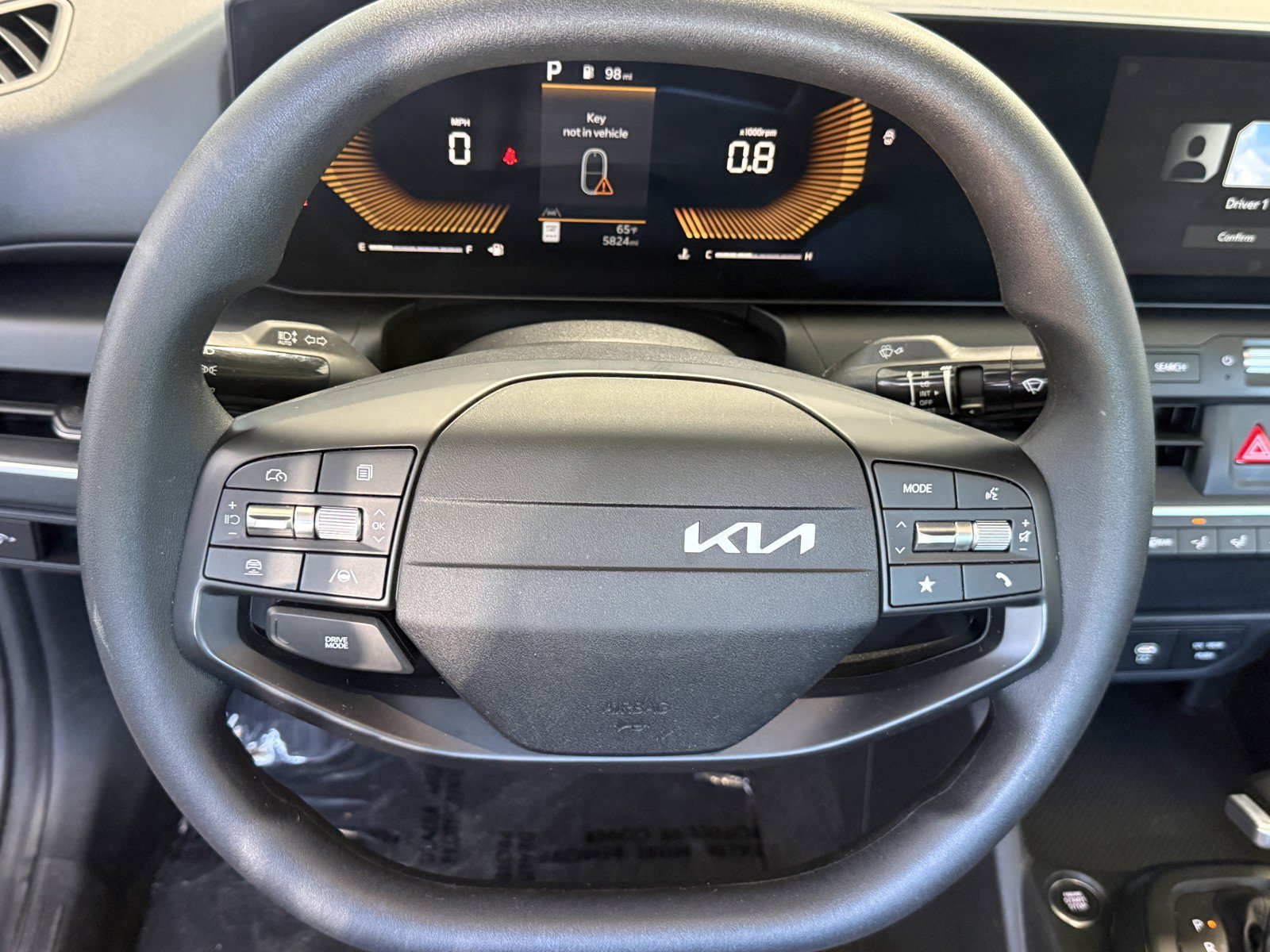 Used 2025 Kia K4 FWD image 21