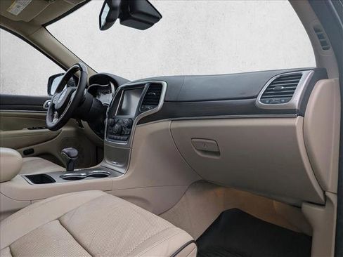 Used 2014 Jeep Grand Cherokee Overland w/ Advanced Technology Group image 22