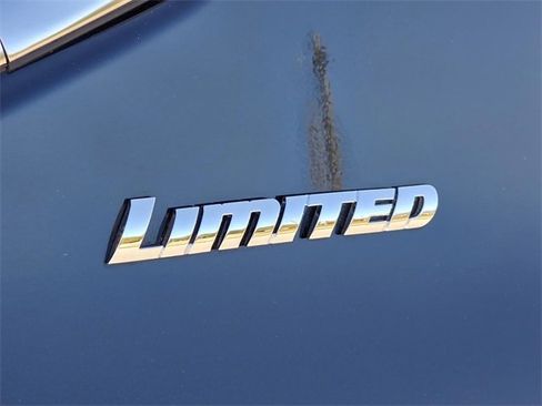 Used 2023 Toyota Tundra Limited image 38