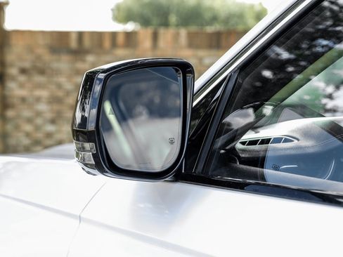 Used 2021 Jeep Grand Cherokee L Limited w/ Luxury Tech Group II image 53