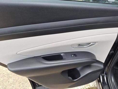 Used 2025 Hyundai Tucson SEL FWD image 26
