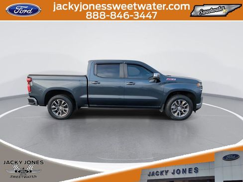 Used 2020 Chevrolet Silverado 1500 LT w/ All-Star Edition image 9