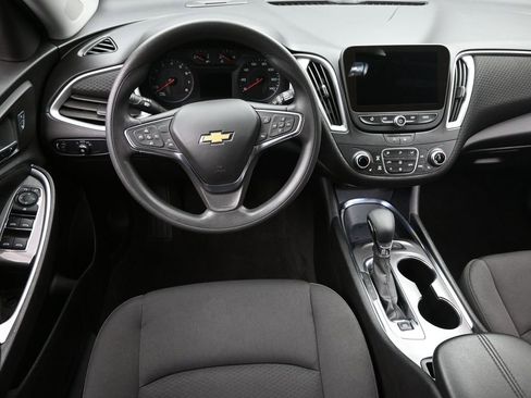 Certified 2024 Chevrolet Malibu LT image 10