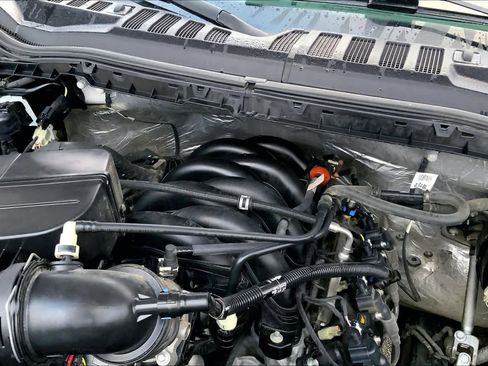 Certified 2022 Ford F250 Lariat w/ Lariat Ultimate Package image 27